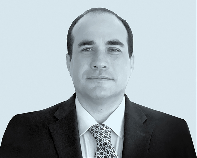 “Lo interesante en este proceso dinamizador es el relanzamiento del sector construcción, porque la mayoría de esos proyectos tiene asociado una obra civil de envergadura”, destaca Juan José Figueroa, recién nombrado socio de AraqueReyna. / Ronald Labrador - Unsplash.
