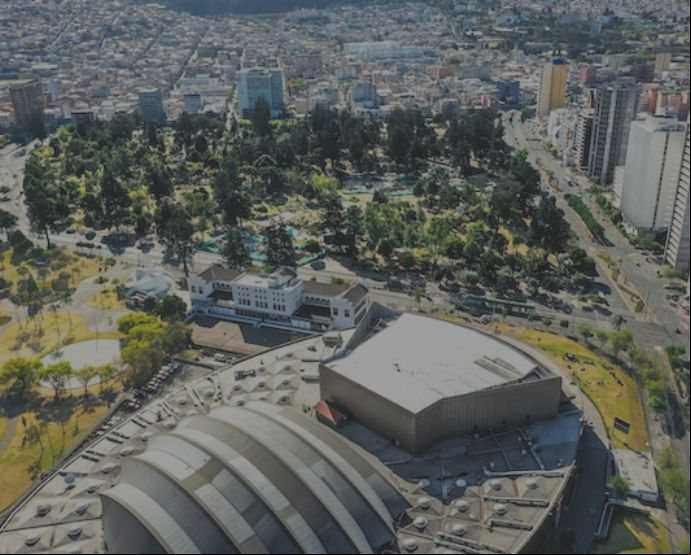 La regulación de plataformas digitales y la protección de datos personales de los s se podrían adaptar de Ley MiCA. / Unsplash, Dayan Quinteros.