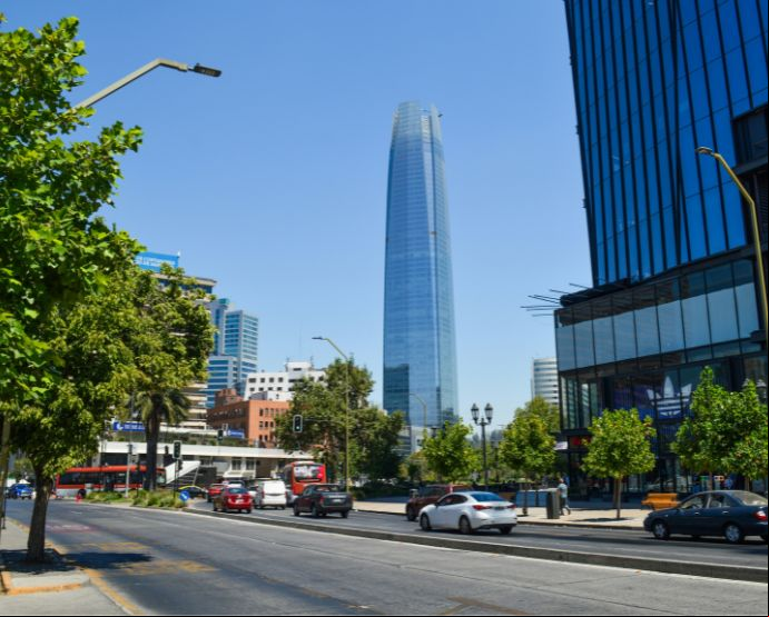 En Chile ha aumentado la demanda de asesorías en relación con la implementación de modelos de prevención de delitos y la adaptación a la nueva normativa tributaria y de protección de datos./ Unsplash - Alisson Rods.