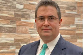 Francisco Turueño Duffour se especializa en derecho corporativo, bursátil, financiero y istrativo
