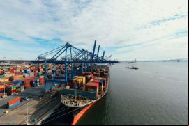 El impulso del nearshoring en México se refleja en los anuncios de inversión que para enero ya reportaban un total de 2.500 millones de dólares. / Canva.