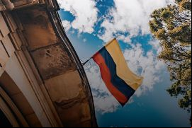 Entre enero y septiembre, las empresas colombianas recurrieron más al financiamiento que ofrece el mercado de capitales./ Unsplash - Flavia Carpio.