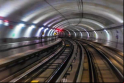 El sistema de transporte movilizará a 660 mil pasajeros por día a lo largo de 35 kilómetros / Bigstock