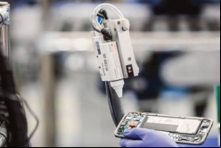 Mirgor fabrica teléfonos y otros de electrónica de consumo y partes de autos / Tomada del sitio web de Mirgor