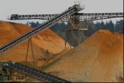 China se ha consolidado como la gran potencia productora de cobre refinado del mundo./ Unsplash, Jandira Sonnendeck.