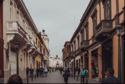 El programa de titulización está respaldado con los flujos de caja de ciertos impuestos del municipio de Lima asignados a un fideicomiso peruano./ Unsplash - Adrián Descal.