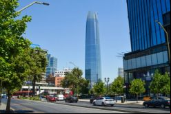 En Chile ha aumentado la demanda de asesorías en relación con la implementación de modelos de prevención de delitos y la adaptación a la nueva normativa tributaria y de protección de datos./ Unsplash - Alisson Rods.