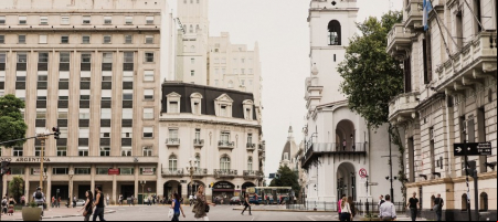 Este año las adquisiciones en Argentina han alcanzado más de 985 millones de dólares / Unsplash, @sashastories