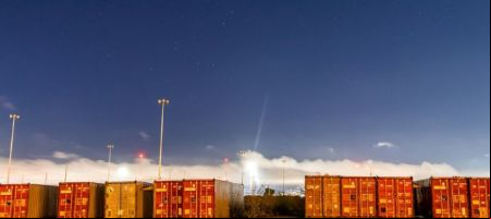 Para las empresas del Programa IMMEX se estableció una ficción jurídica para asumir que la mercancía que posteriormente es importada de manera definitiva al país, retornó al extranjero, aunque su entrega material se dio en territorio nacional./ Unplash - Griffin Wooldridge.