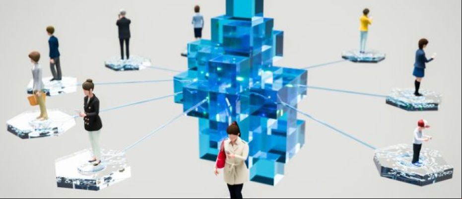 Latinoamérica debe regular los sistemas de IA sin coartar la innovación / Canva